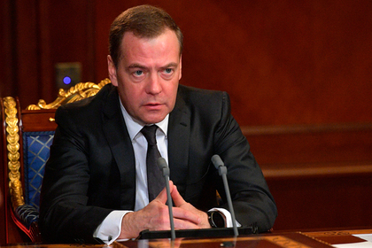 Медведев пригрозил «разобраться» с Белоруссией