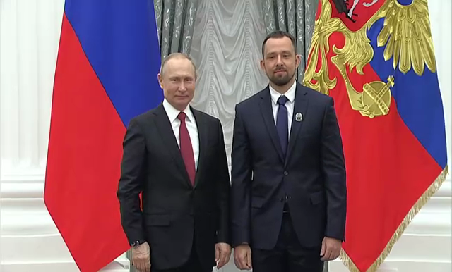 Путин поздравил молодых учёных с Днём российской науки