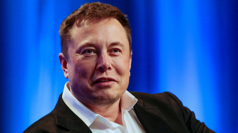 SpaceX снова подала иск против правительства США