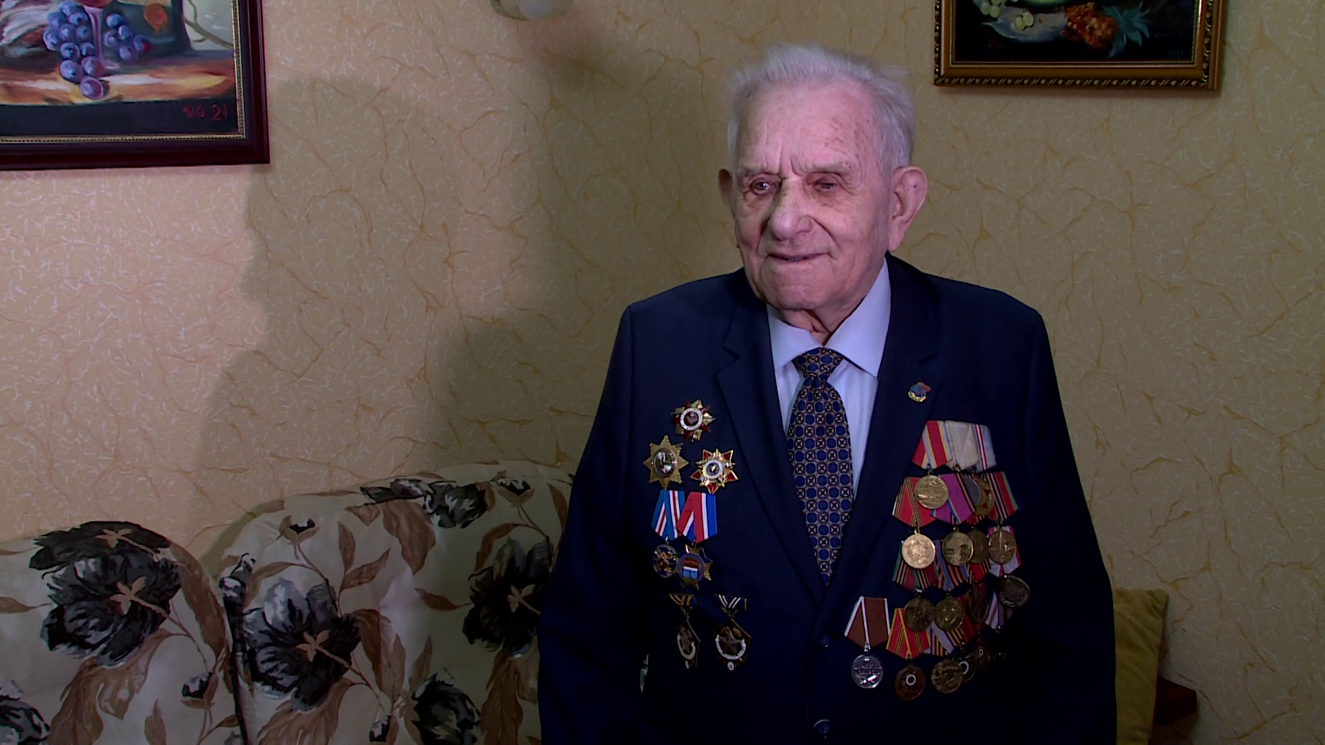 Ветеран Великой Отечественной войны Михаил Латоха отмечает 101-й день рождения