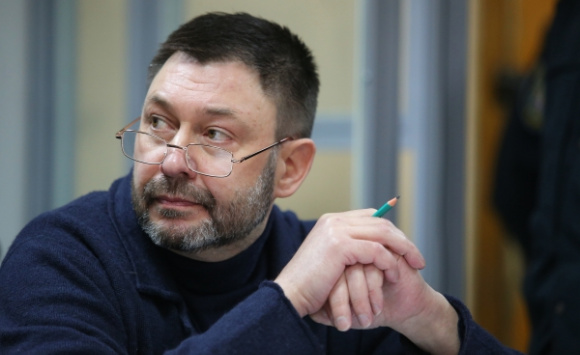 Вышинского доставили в суд в Киеве