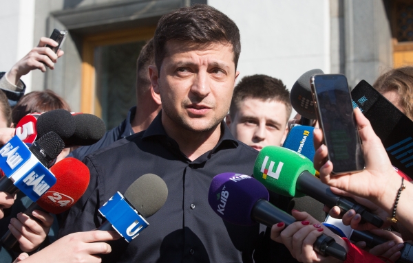 Зеленский назвал 9 мая Днем благодарности