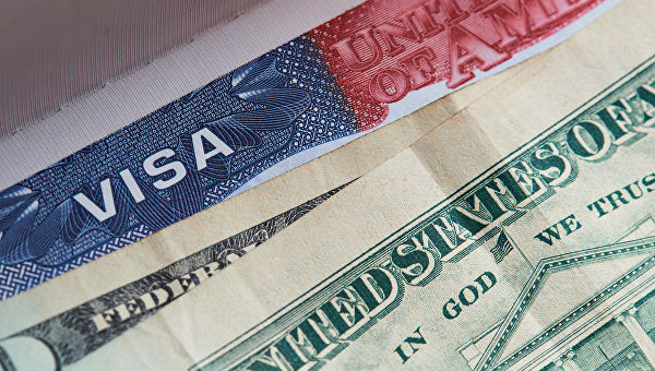 Виза в США подешевела