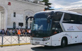 Железнодорожный перевозчик открыл продажу автобусных талонов из городов Крыма в Керчь