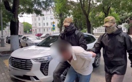 ФСБ задержала в Севастополе агента украинских спецслужб за передачу фото объектов ЧФ